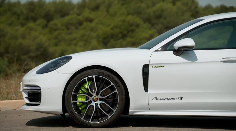 2021 Porsche Panamera 4S E-Hybrid Sport Turismo Review