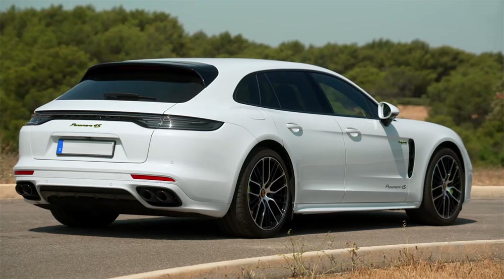 2021 Porsche Panamera 4S E-Hybrid Sport Turismo Review